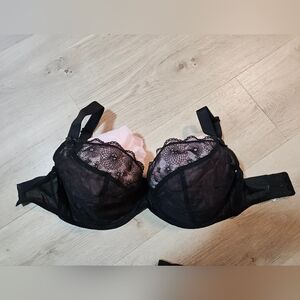 Flirtelle Bra Size US 32M UK 32J Non Padded Balconette Mesh Sheer Lace